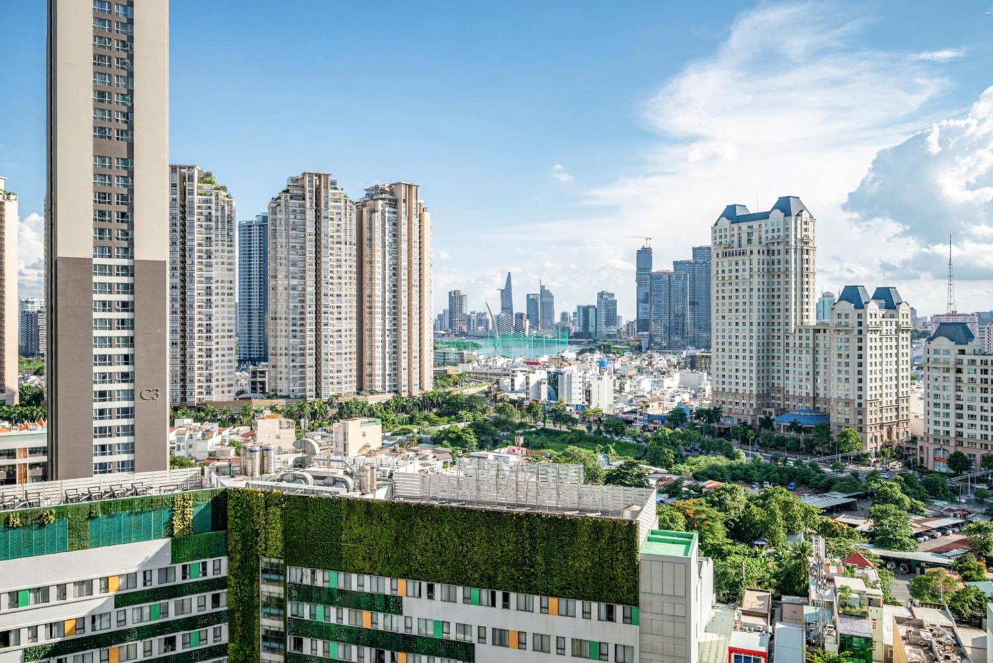 Luna Apartment- Vinhomes Park Apartment