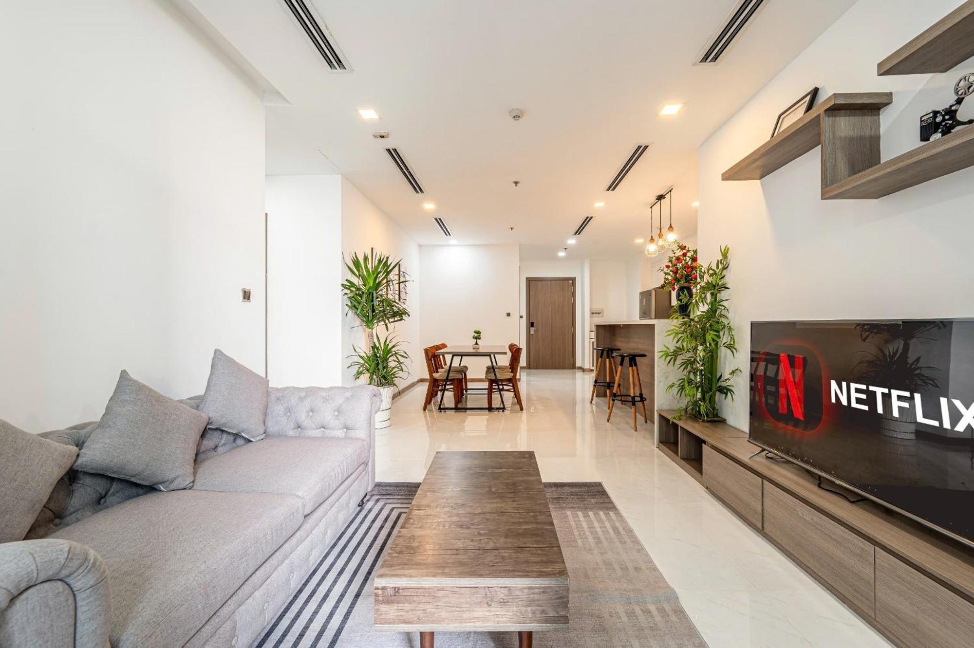 Apartment Luna Apartment- Vinhomes Park Ho Chi Minh City