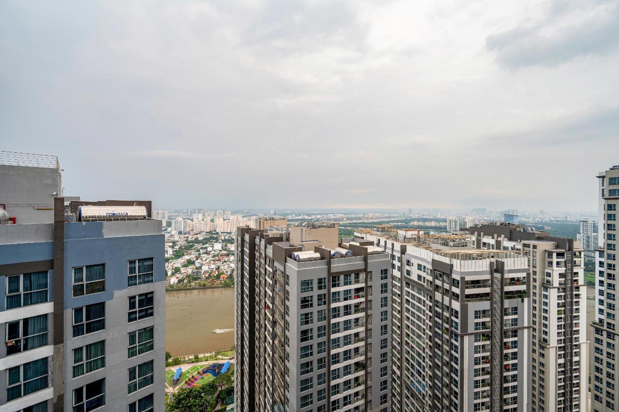 Apartment Luna Apartment- Vinhomes Park Ho Chi Minh City
